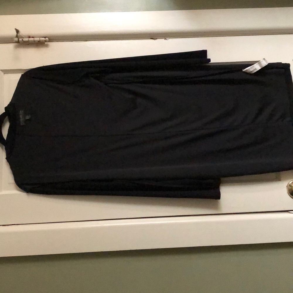 Forever 21 little black dress w long sleeves!